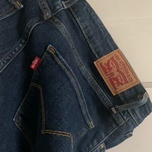 levi high rise jeans